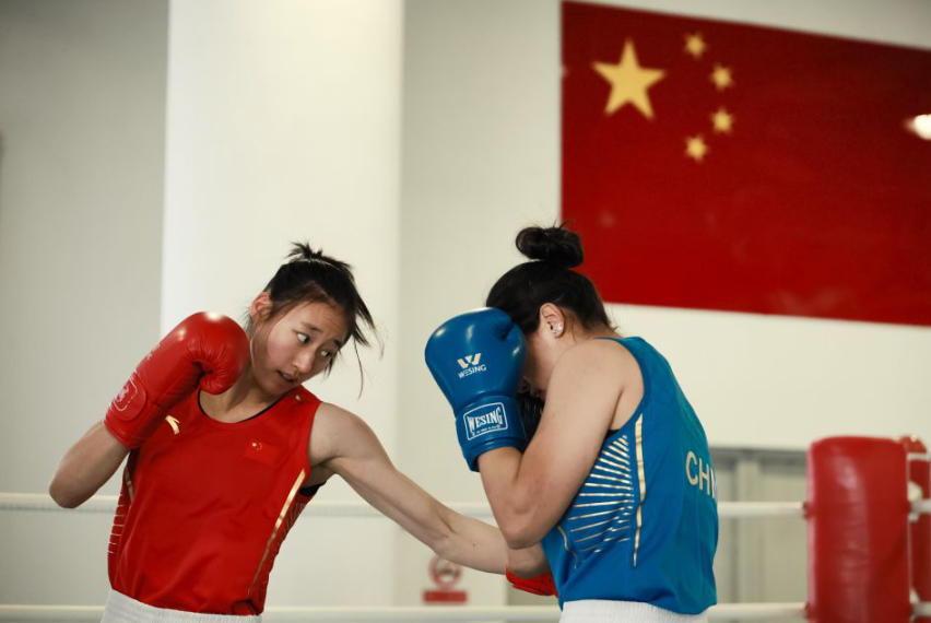 足球爱好者如何在亚盘网站上购球